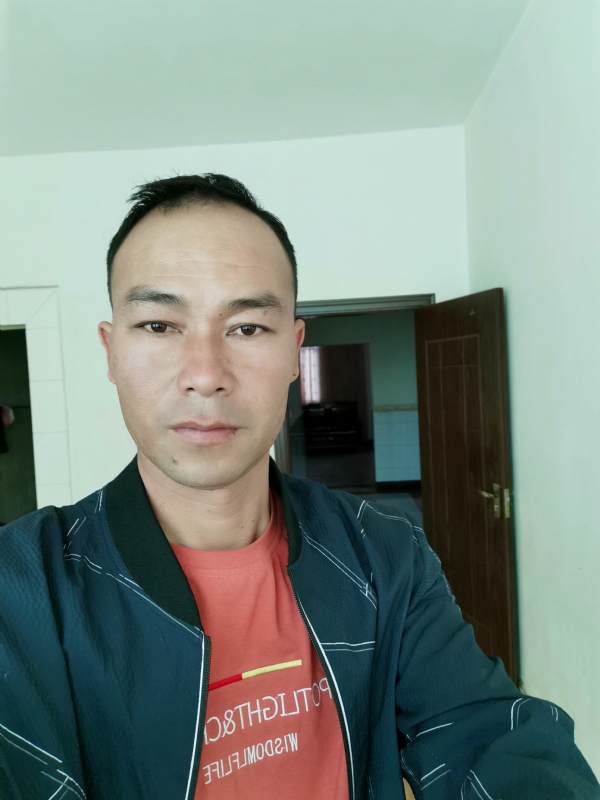 昊宇的第一张照片--玉溪上门女婿服务网